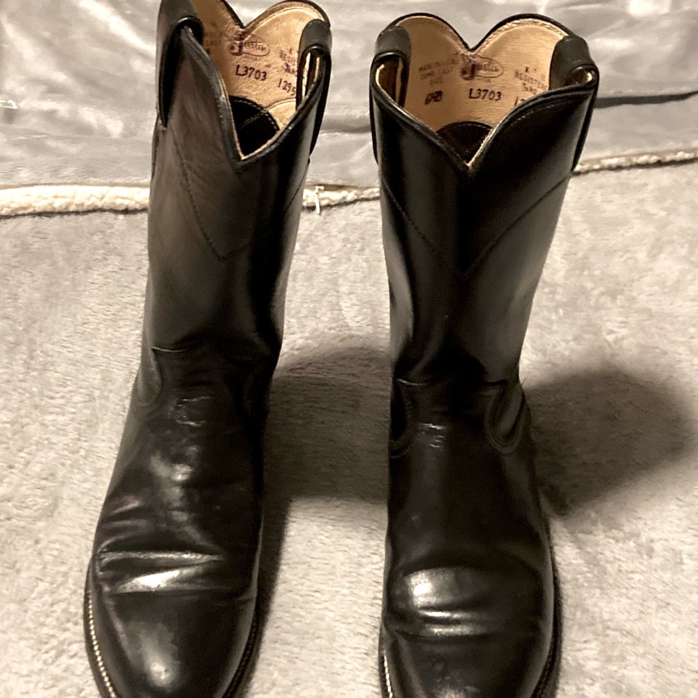 Justin black leather size 6.5 boots